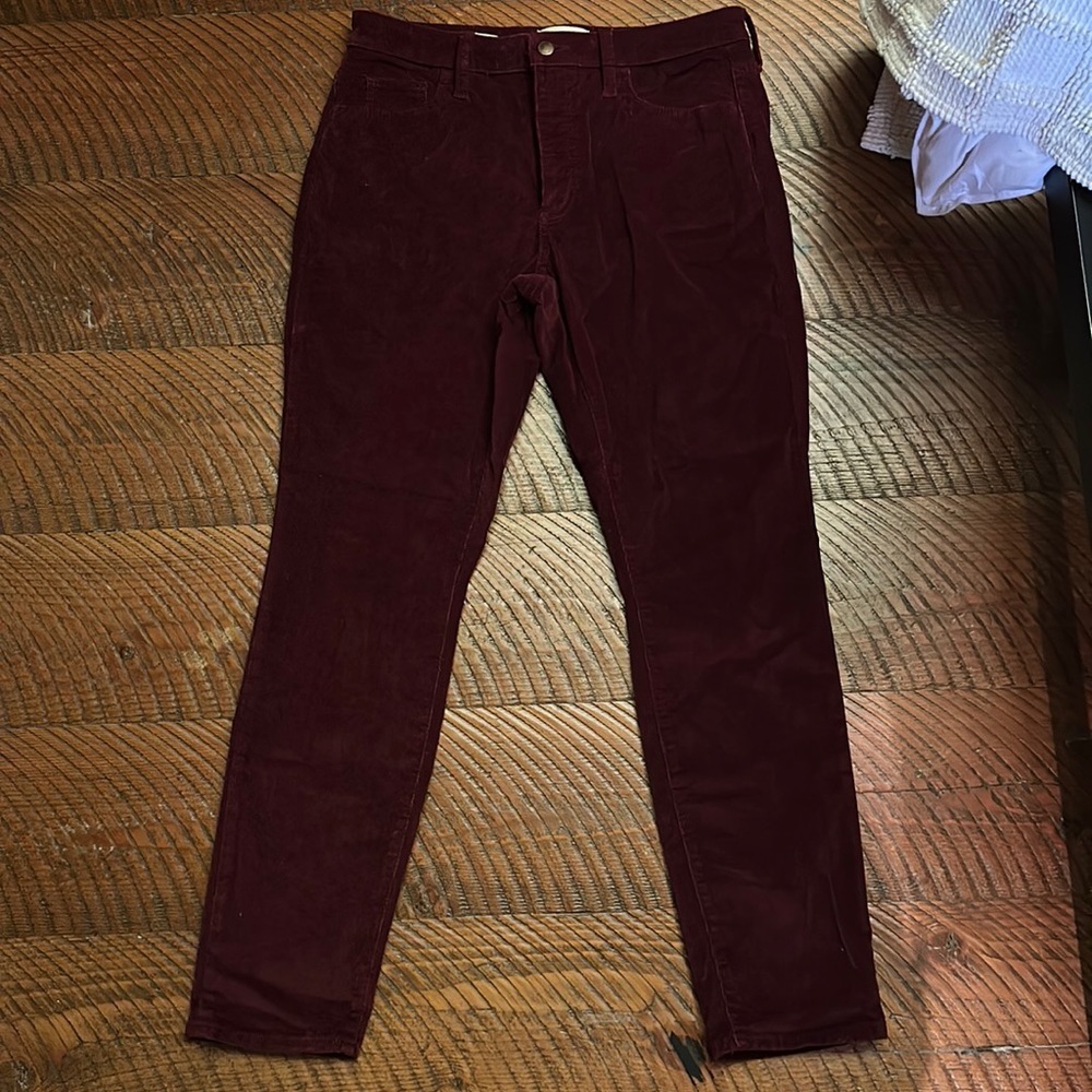 Crimson Universal Thread Corduroy Jeans size 8/29 R